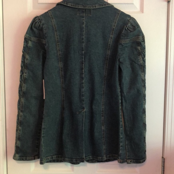 Jean Jacket - Picture 2 of 4